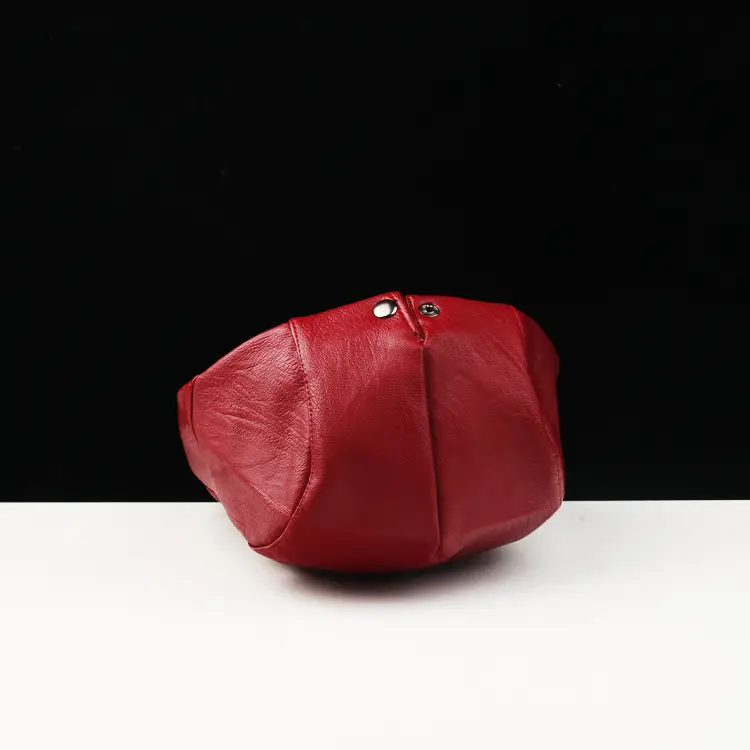 Women's Red Duck Tongue Cap Spring Autumn Sunshade Hat — feature 8