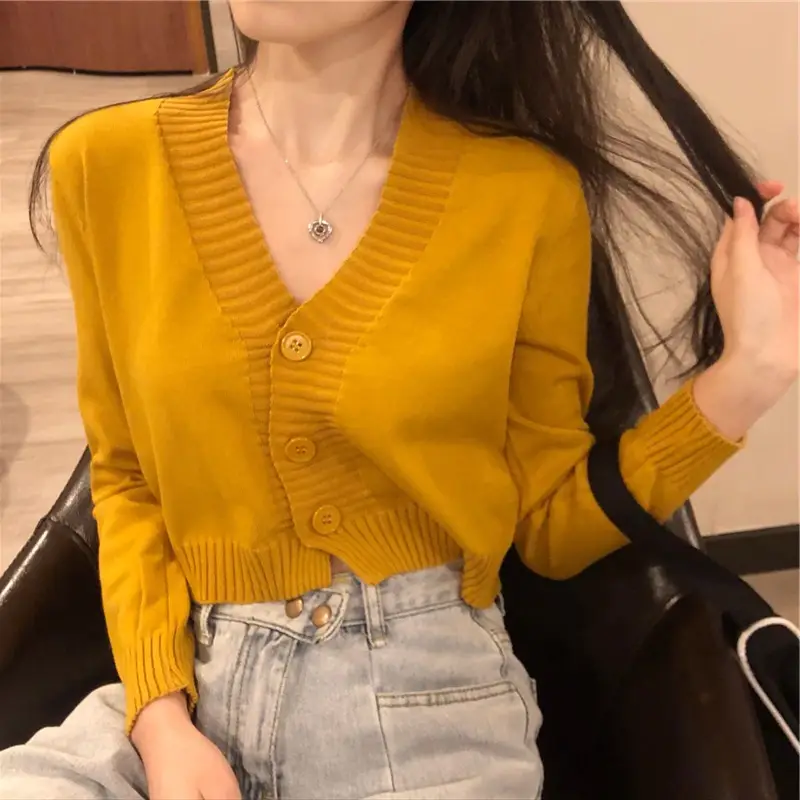 Black V-Neck Knitted Cardigan Coat for Women - Image 2
