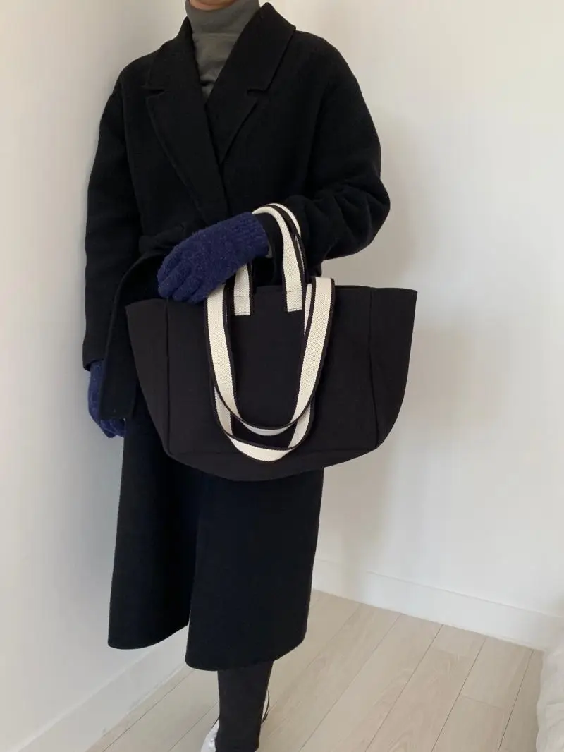 Trendy Canvas Shoulder Bag with Blue Shawl — feature 12