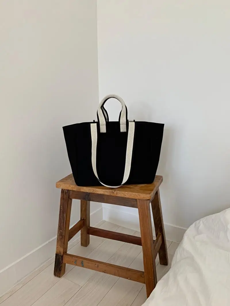 Trendy Canvas Shoulder Bag with Blue Shawl — feature 15