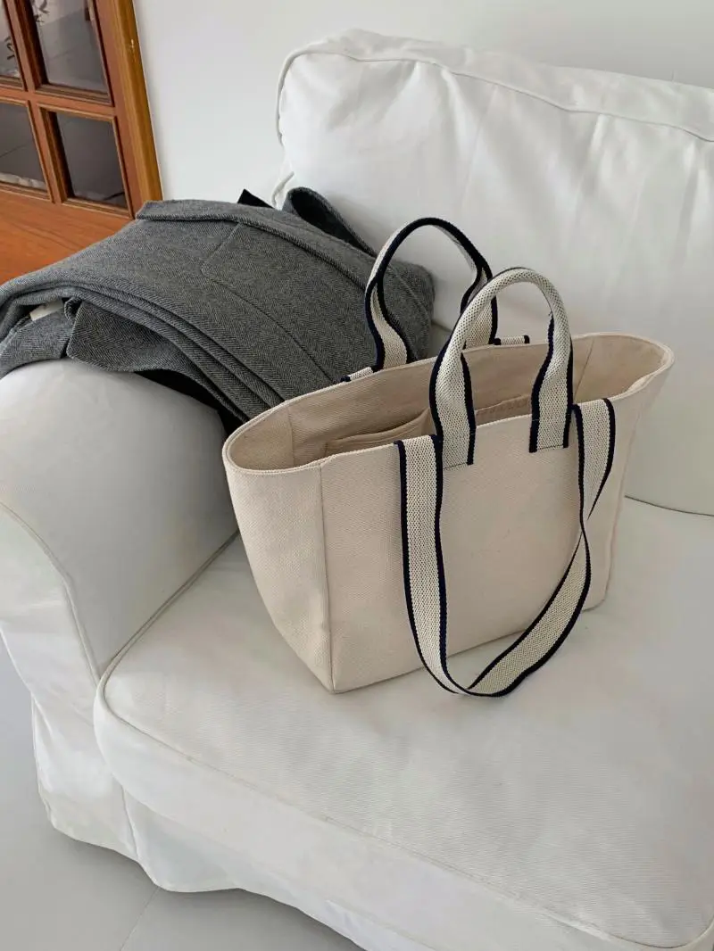 Trendy Canvas Shoulder Bag with Blue Shawl — feature 2