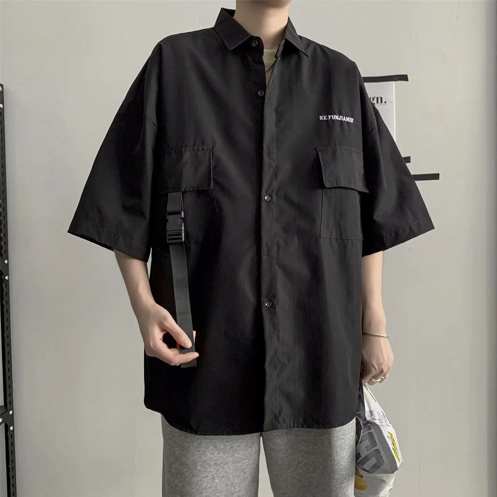 Men Black Short Sleeve Korean Style Shirt - Image 3