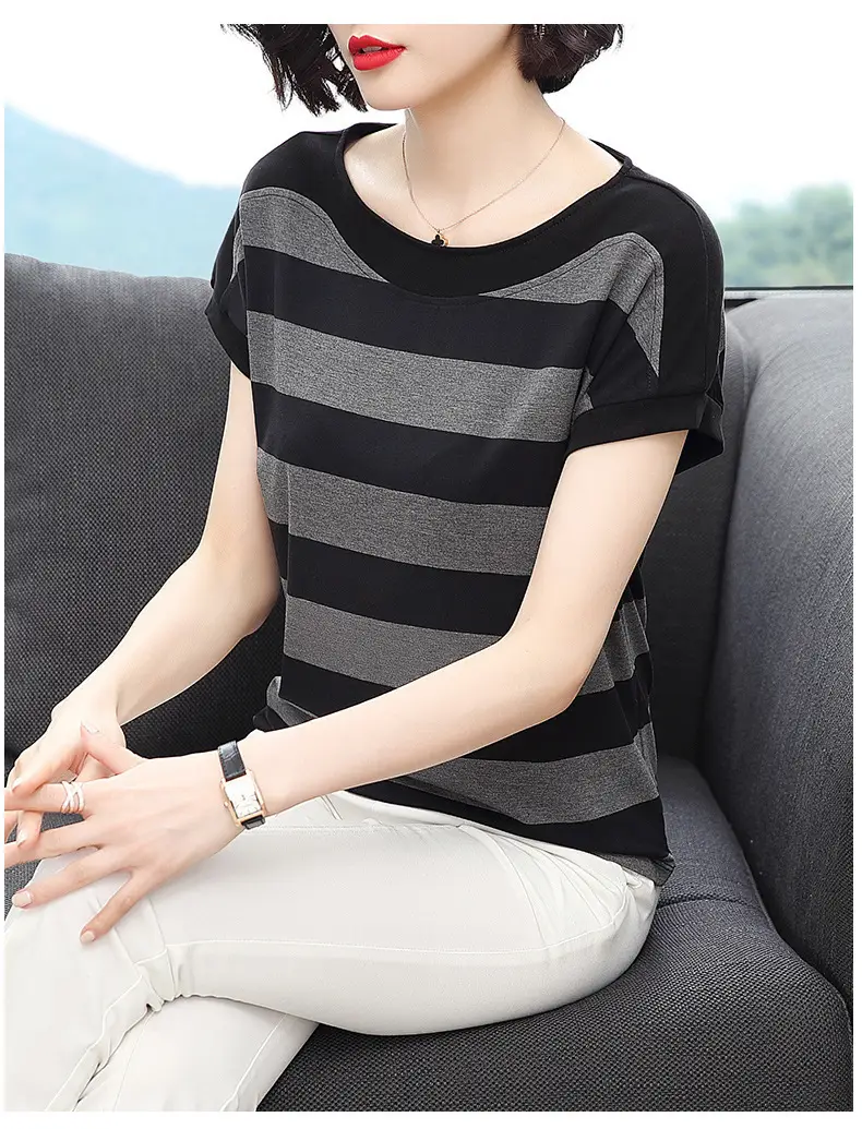 Women Striped T-Shirt Large Summer 2022 — feature 4