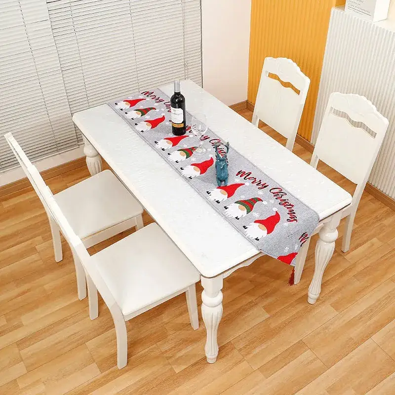 Christmas Tablecloth Red Green Tassel Design - Image 8
