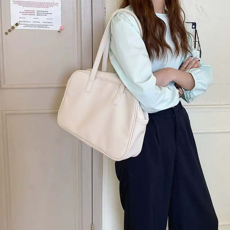 Women's 2025 College Style Shoulder Bag Large Capacity Beige — feature 12