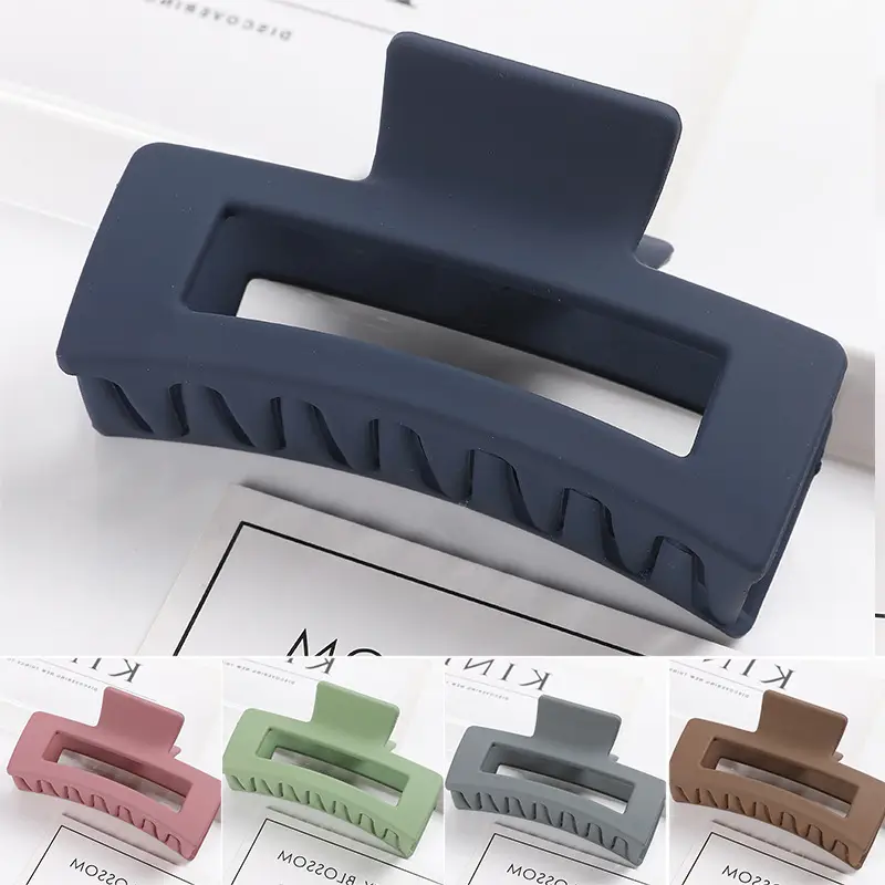Japanese & Korean Hot-selling Large Ponytail Clip Back Head Top Clip Hollow Long Twisted Claw Clip Elegant Grab Clip All-match Hair Accessories — feature 24