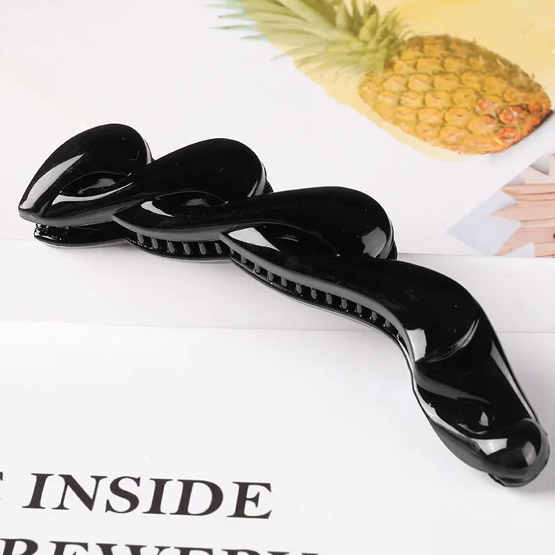 Japanese & Korean Hot-selling Large Ponytail Clip Back Head Top Clip Hollow Long Twisted Claw Clip Elegant Grab Clip All-match Hair Accessories - Image 4