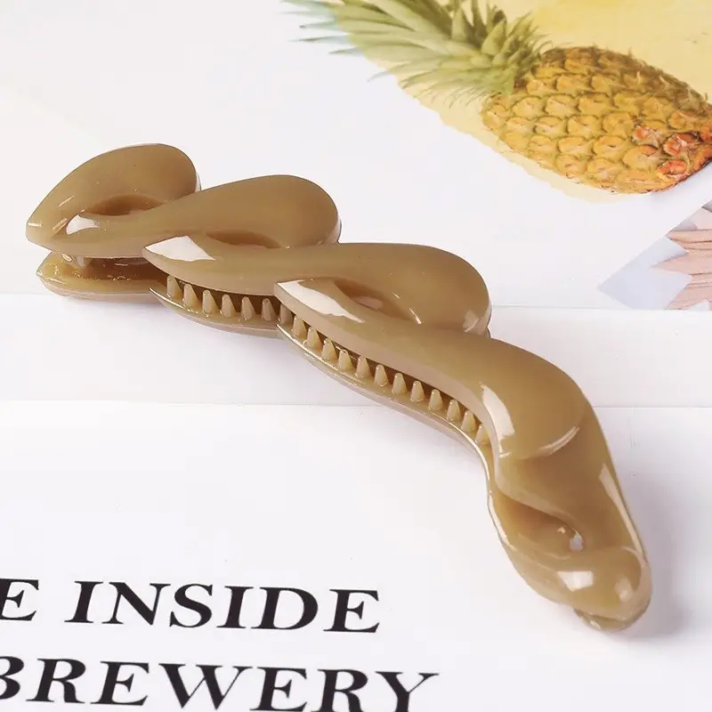Japanese & Korean Hot-selling Large Ponytail Clip Back Head Top Clip Hollow Long Twisted Claw Clip Elegant Grab Clip All-match Hair Accessories - Image 5