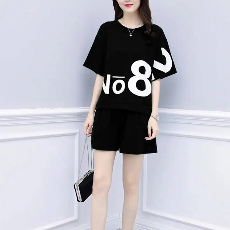 Women Green No8 Print Casual Shorts Set 2021 - Image 5