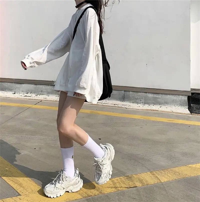 2025 Korean Style Loose White Long Sleeve Sweatshirt Women — feature 5