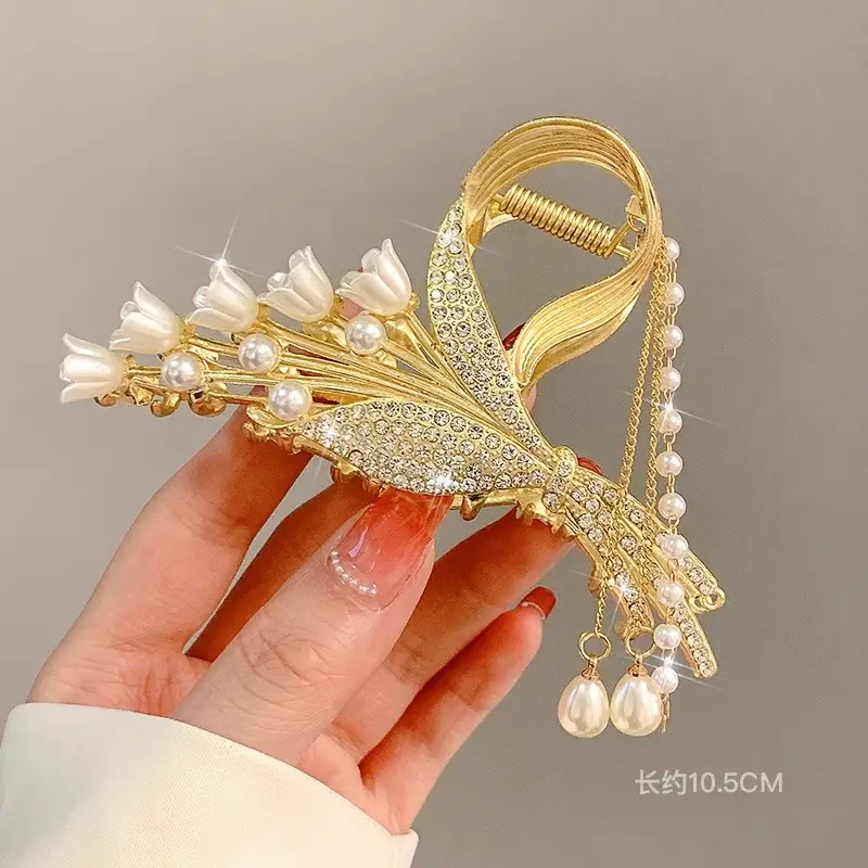 Pearl Flower Hair Clip 11cm Metal Grab - Image 12