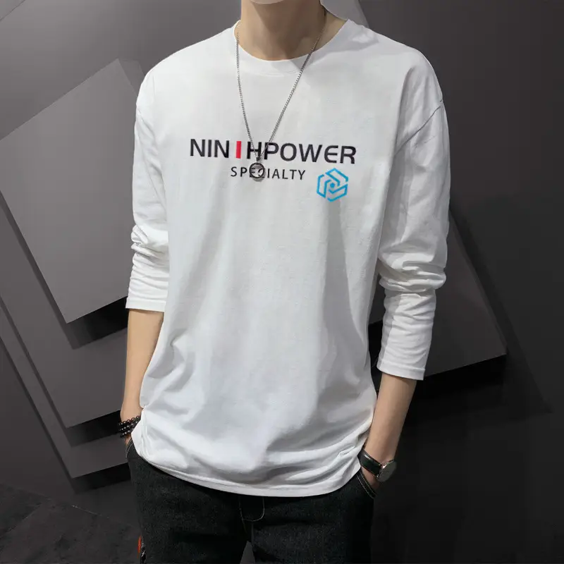 NINI白