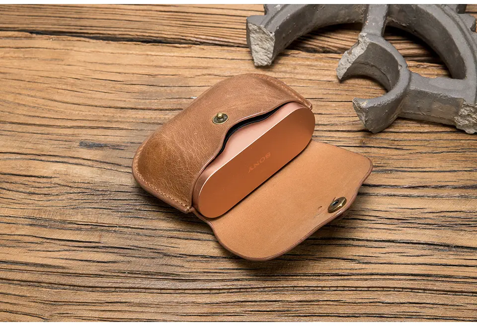 CO-04-brown_02.jpg