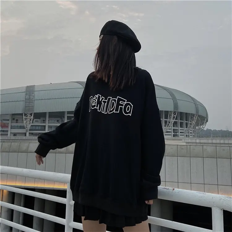 Women Black Graphic Sweatshirt Loose Fit — feature 10