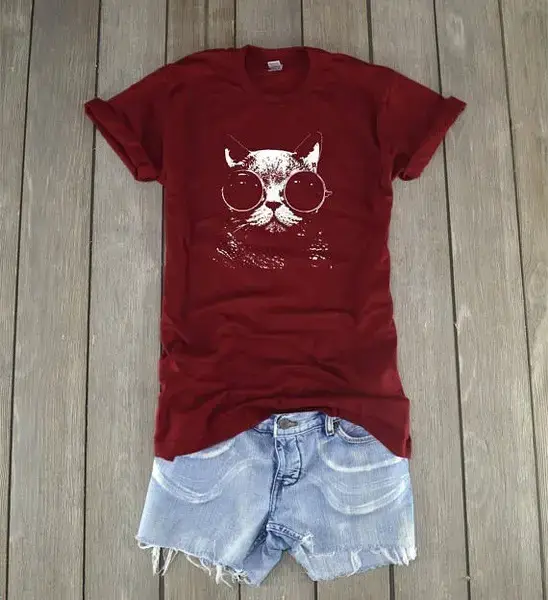 Gray Cat Print T-Shirt with Denim Shorts Set - Image 6
