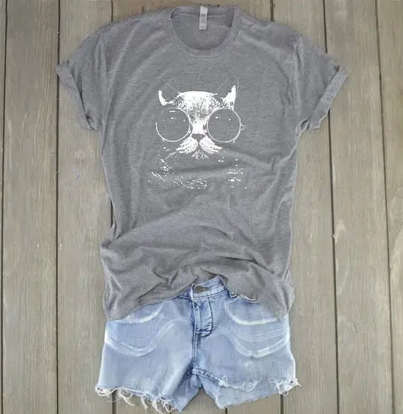 Gray Cat Print T-Shirt with Denim Shorts Set - Image 7