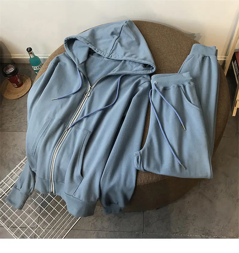Women Grey Zip-Up Hoodie Set with Jogger Pants - Image 7
