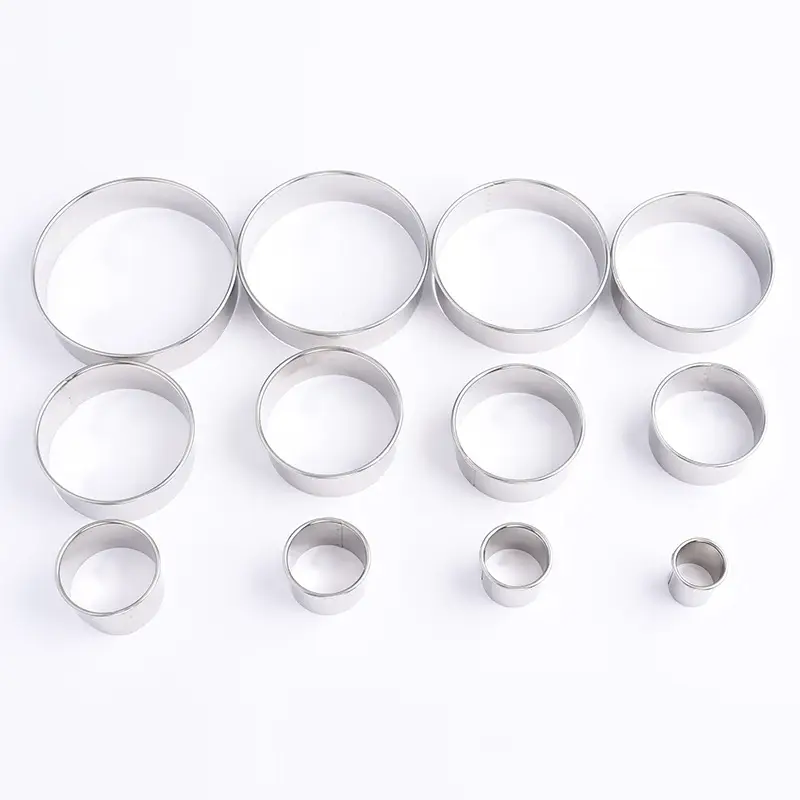 Stainless Steel Cookie Mold Rings 12-Piece Set - Image 5