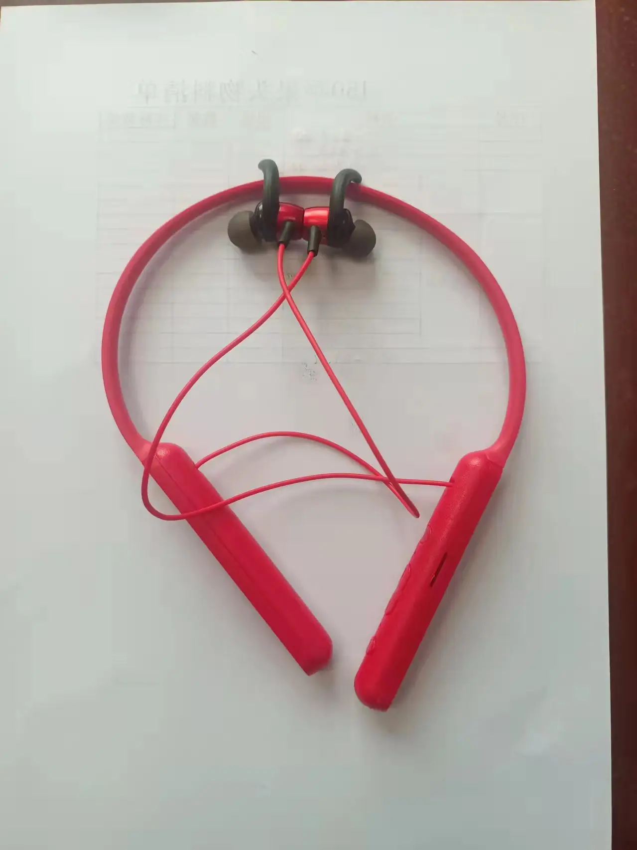 Bluetooth Headset with Heavy Bass & Long Battery - Image 4