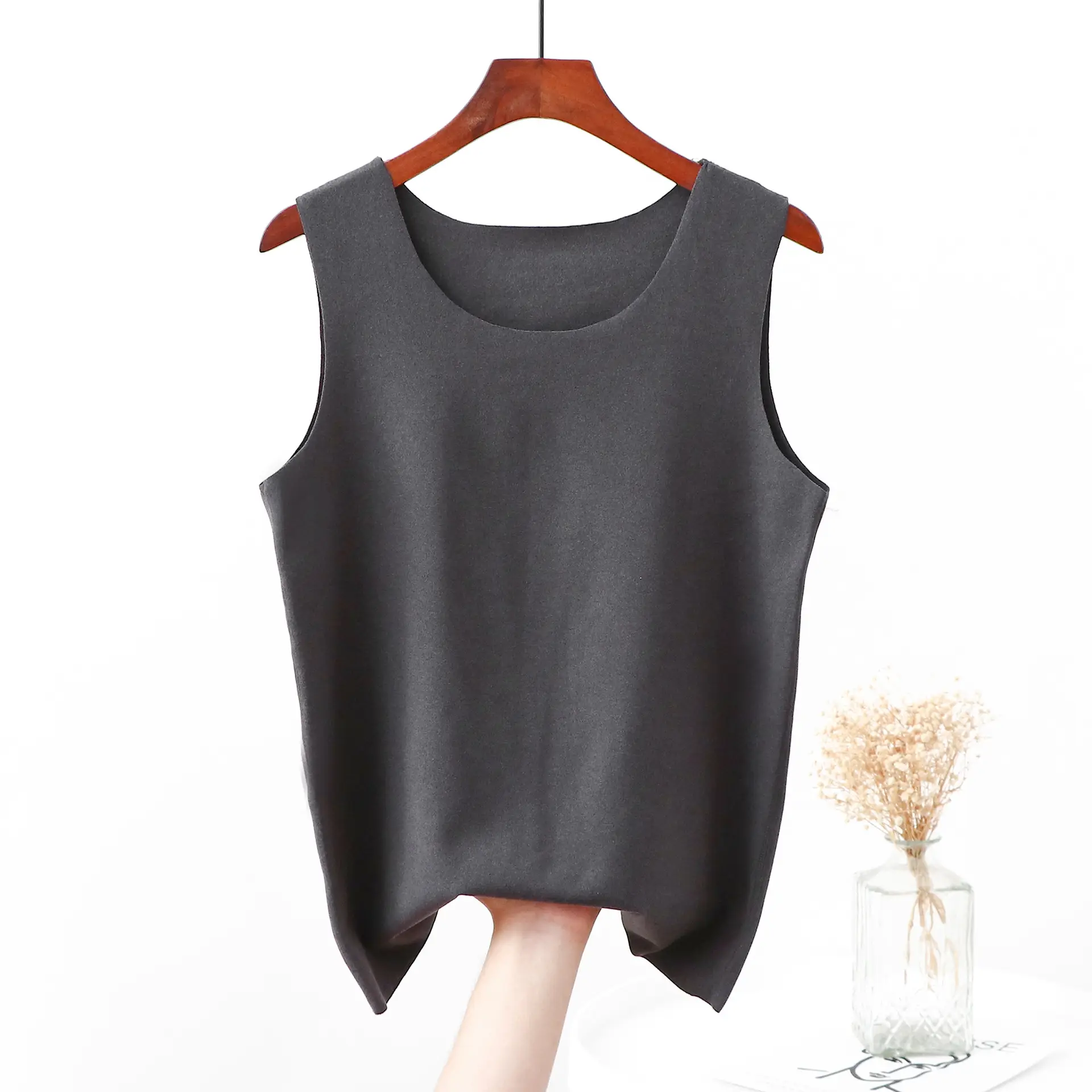 Black Sleeveless V-Neck Warm Vest for Women - Image 9