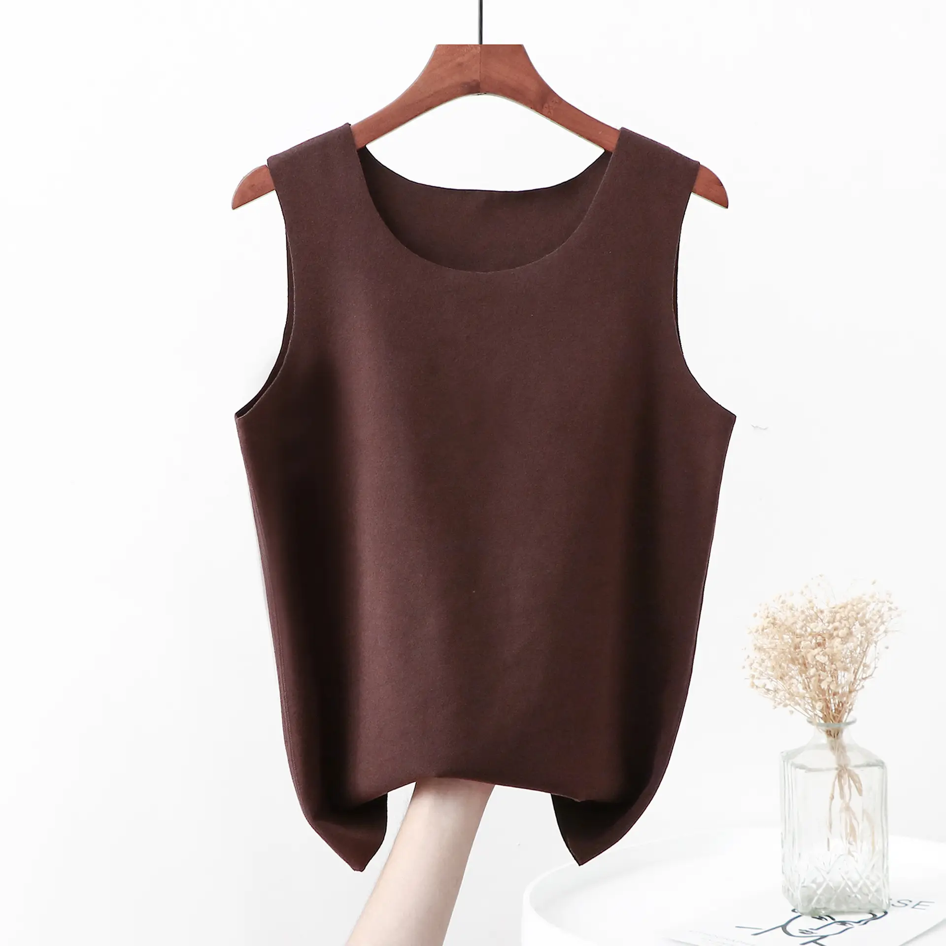 Black Sleeveless V-Neck Warm Vest for Women - Image 6
