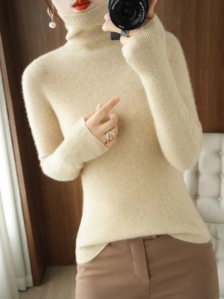 Green Knit Long Sleeve Women's Slim Top - Image 26
