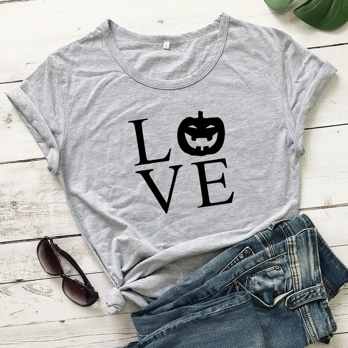 Halloween Love Graphic T-Shirt Grey Short Sleeve - Image 3