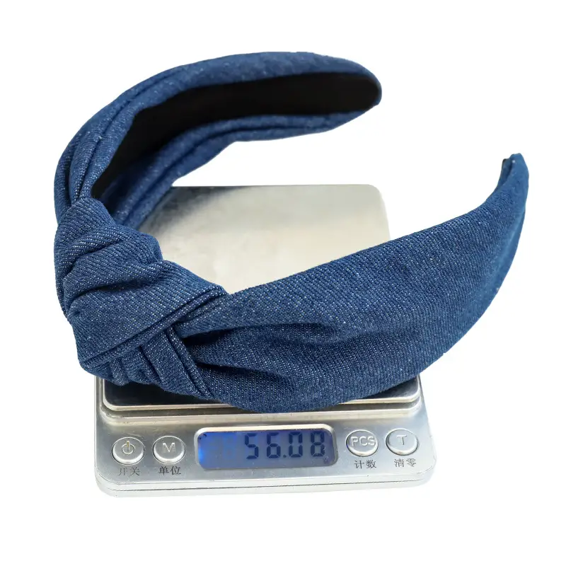 Black Knitted Middle Knot Hairband for Girls