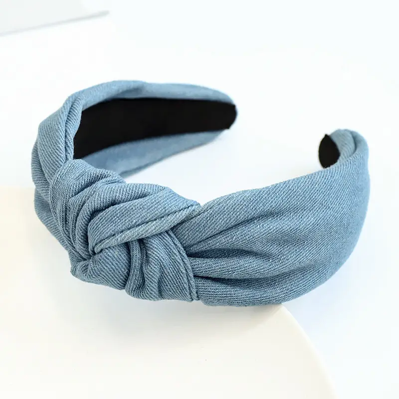 Black Knitted Middle Knot Hairband for Girls