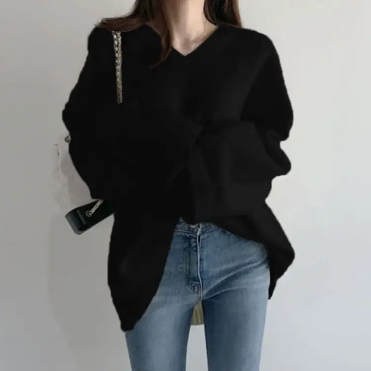 White Korean Knit Pullover with Chain Bag