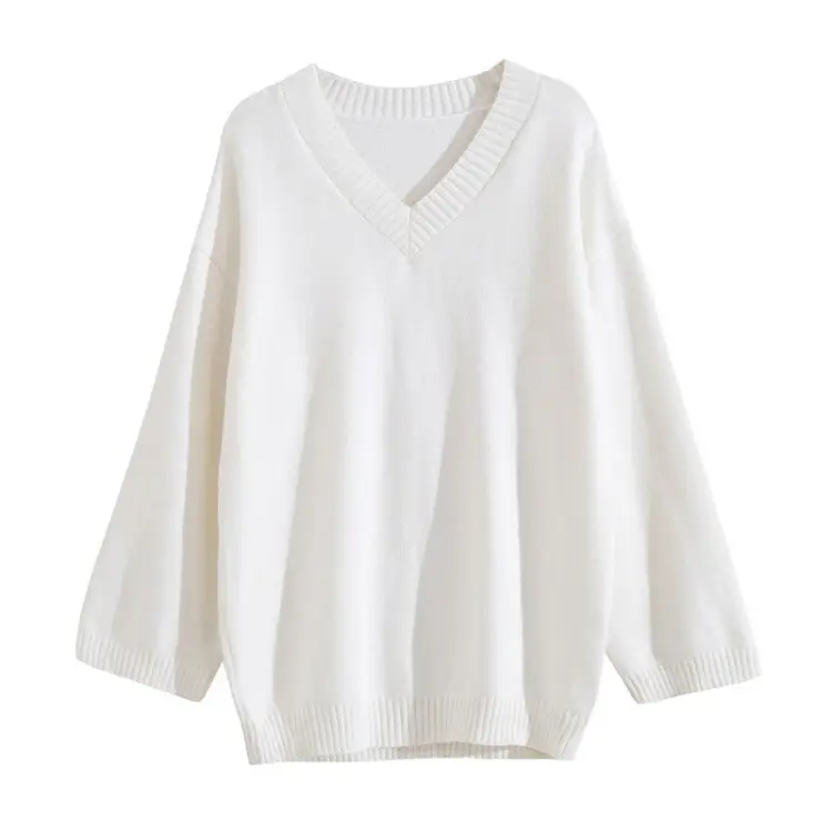 White Korean Knit Pullover with Chain Bag