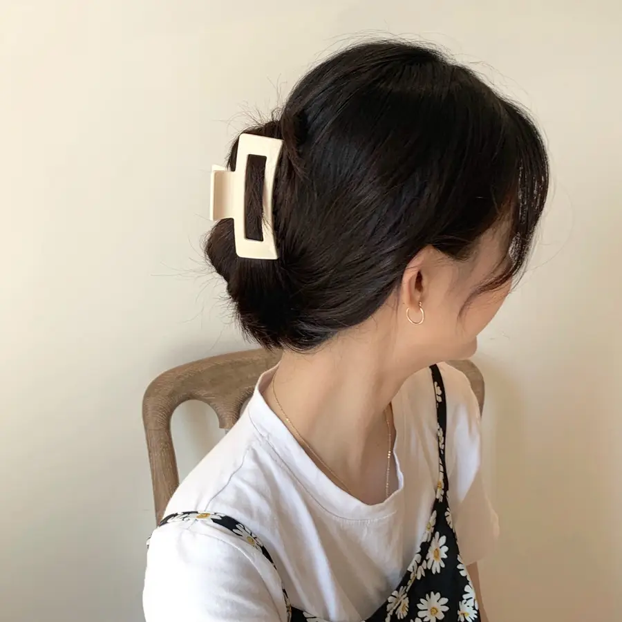 Geometric Hair Clip for Women Korean Style - Image 4