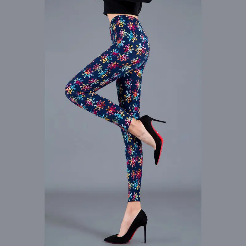 Women's Slim Fit Fawn Leggings with Snowflake Print