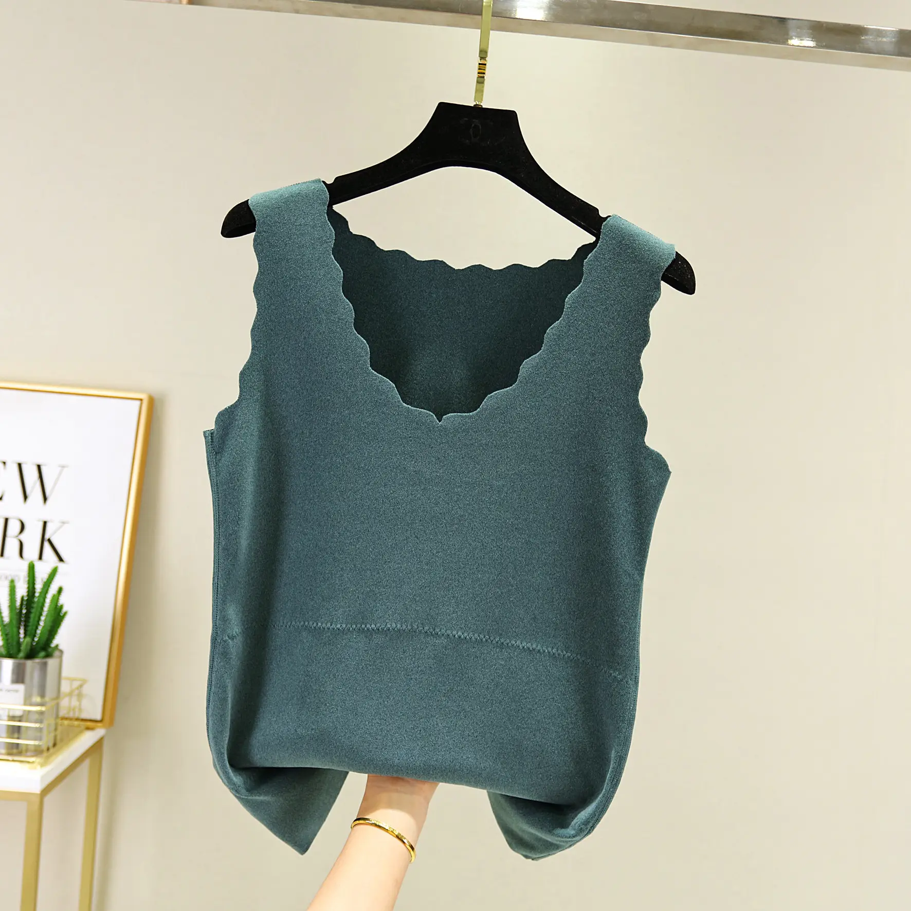 Autumn Winter Velvet Belly Vests with Egg Collar - Image 10
