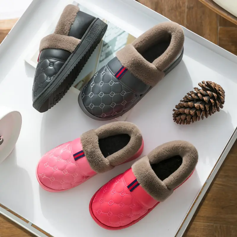 Men's Winter Cotton Slippers for Couples, Closed Heel, Thick Sole, Non-Slip, Warm, Waterproof, Pu Leather Surface, Women's Home Maternity Shoes, Indoor Winter Use