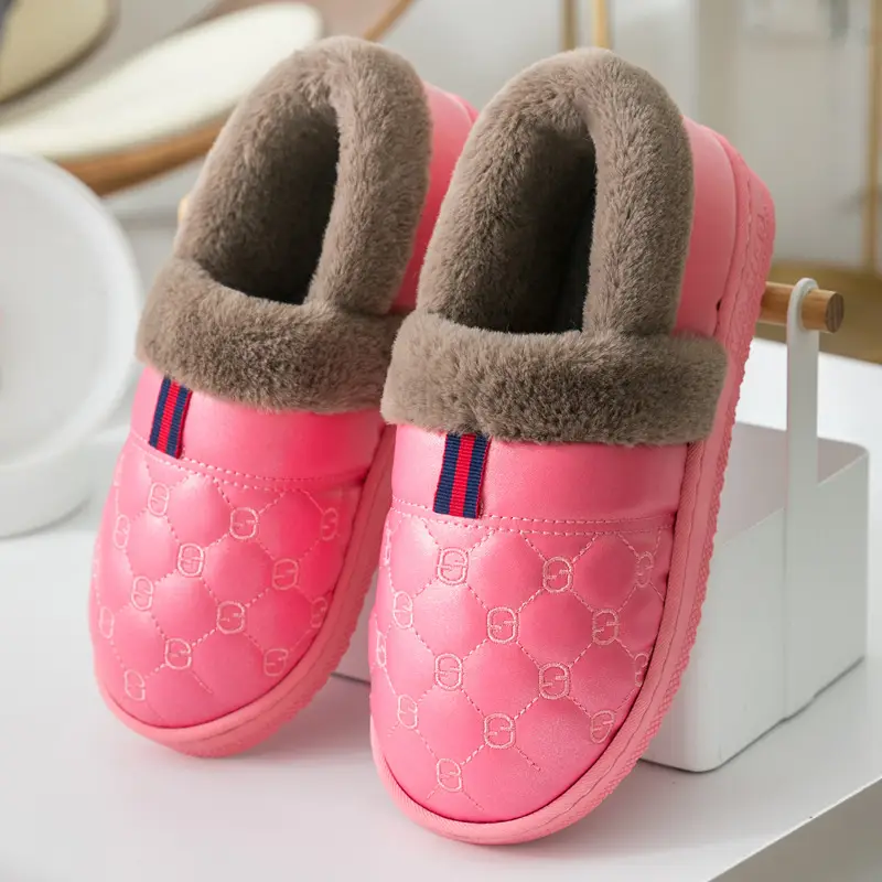 Men's Winter Cotton Slippers for Couples, Closed Heel, Thick Sole, Non-Slip, Warm, Waterproof, Pu Leather Surface, Women's Home Maternity Shoes, Indoor Winter Use