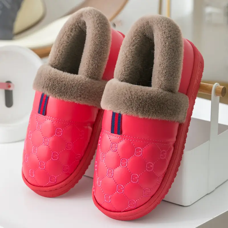 Men's Winter Cotton Slippers for Couples, Closed Heel, Thick Sole, Non-Slip, Warm, Waterproof, Pu Leather Surface, Women's Home Maternity Shoes, Indoor Winter Use