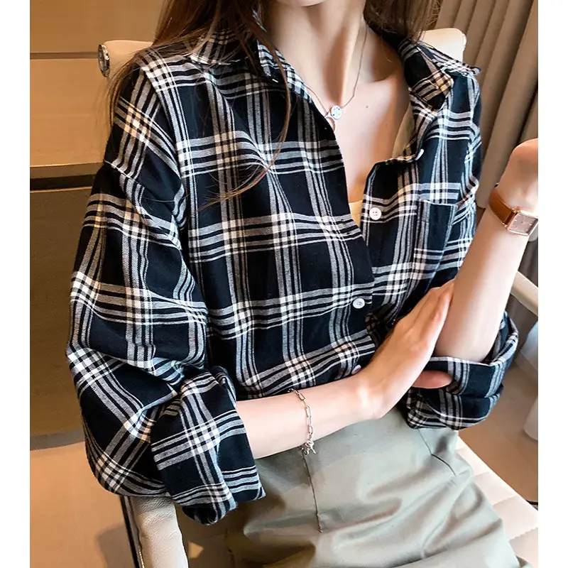 Women Plaid Print Long Sleeve Jacket with Turn-Down Collar - Image 2