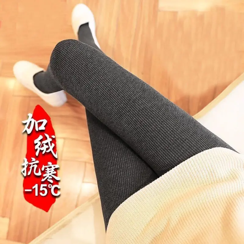 Women Velvet Padded Warm Leggings Set Grey — feature 8