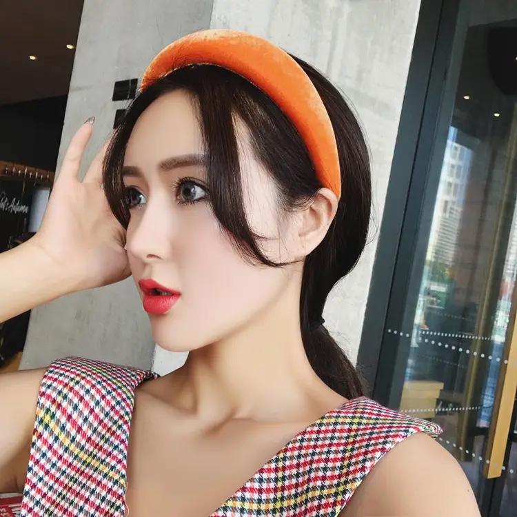Black Fleece Hair Band for Women Winter Use - Image 21