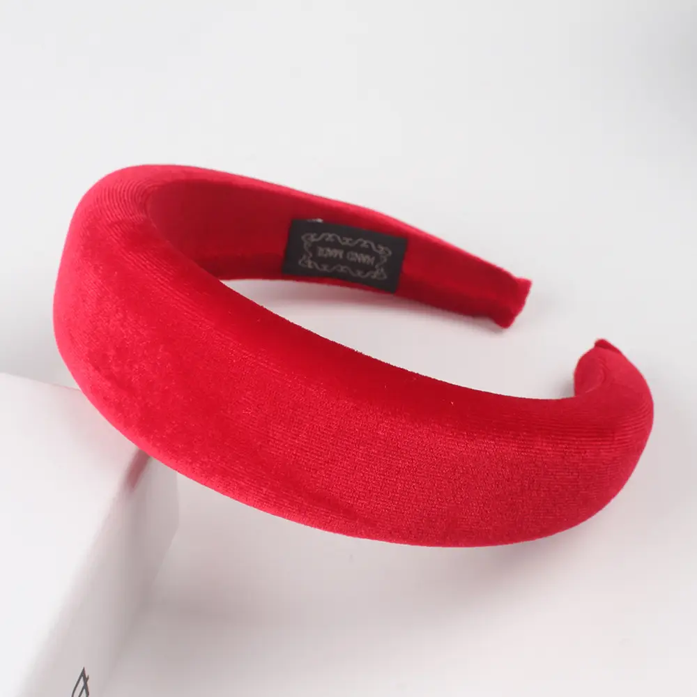 Black Fleece Hair Band for Women Winter Use - Image 3