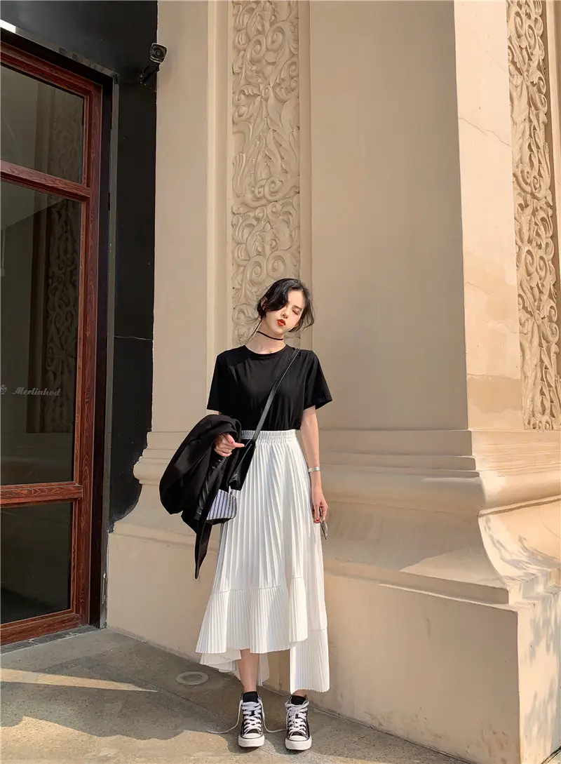 Irregular Pleated Chiffon Skirt White High Waist Autumn 2026 — feature 6
