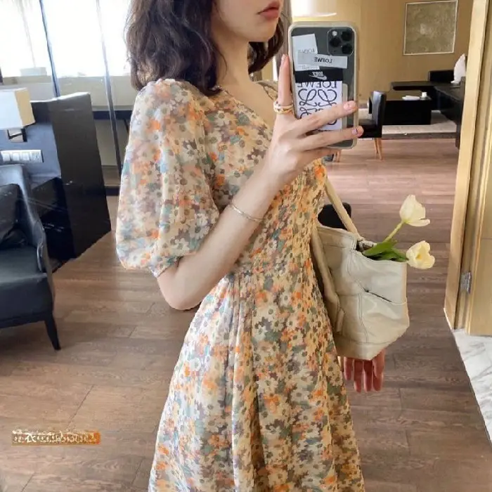2025 Summer Floral Chiffon V-Neck Dress for Girls - Image 4