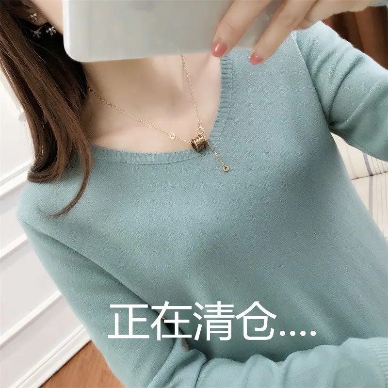 Women Woolen Round Neck Sweater Red Large - Image 25