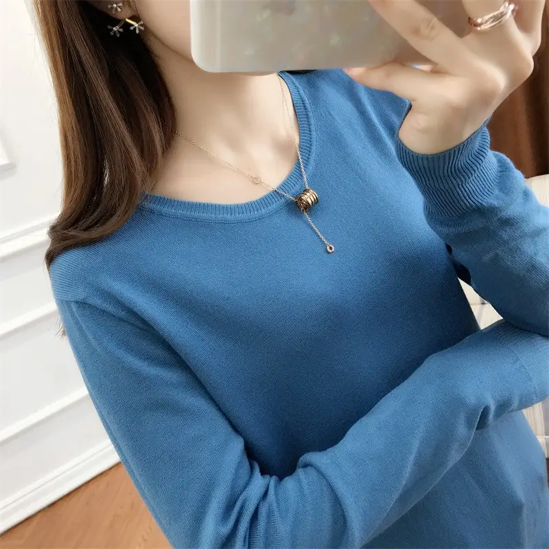 Women Woolen Round Neck Sweater Red Large - Image 26