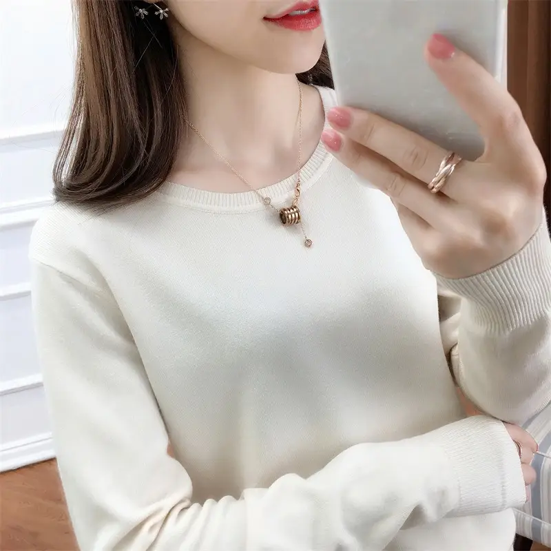 Women Woolen Round Neck Sweater Red Large - Image 14