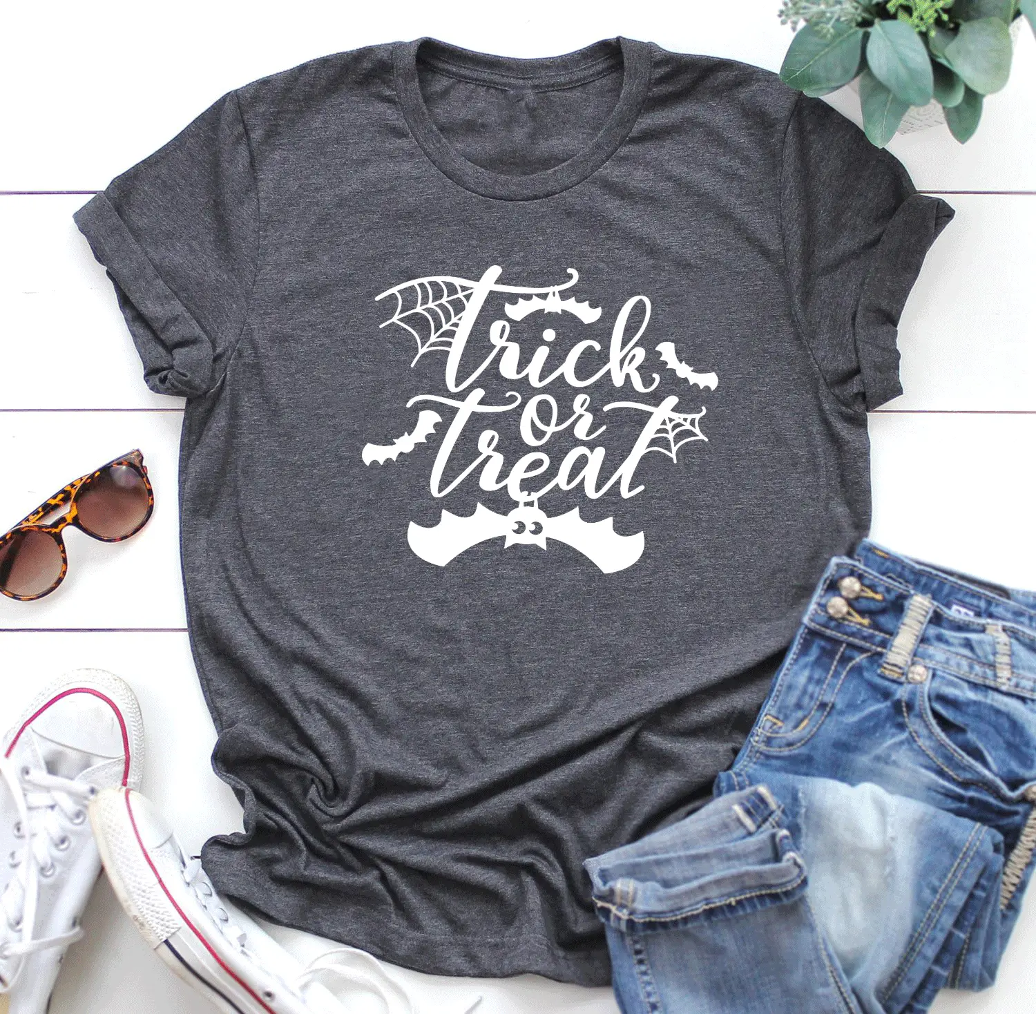 Halloween Trick or Treat Green T-Shirt Short Sleeve - Image 5