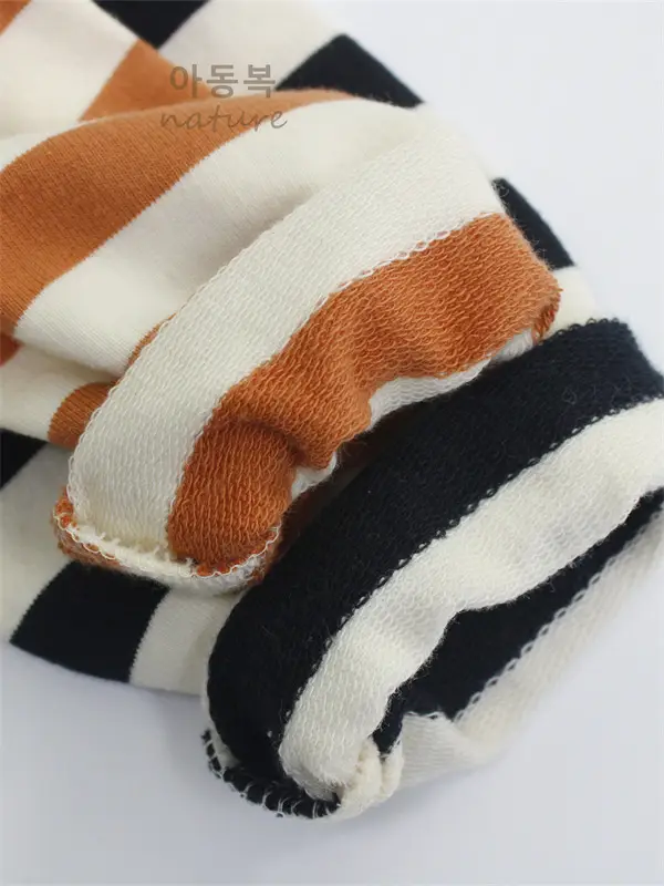 2026 Kids Striped Long Sleeve T-Shirt Brown White - Image 4