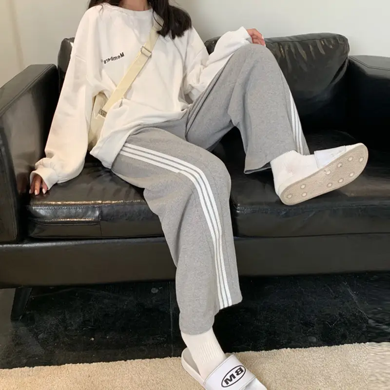 Women Gray Sweatpants Loose Fit Slimming Wide Leg Casual Pants - Image 5