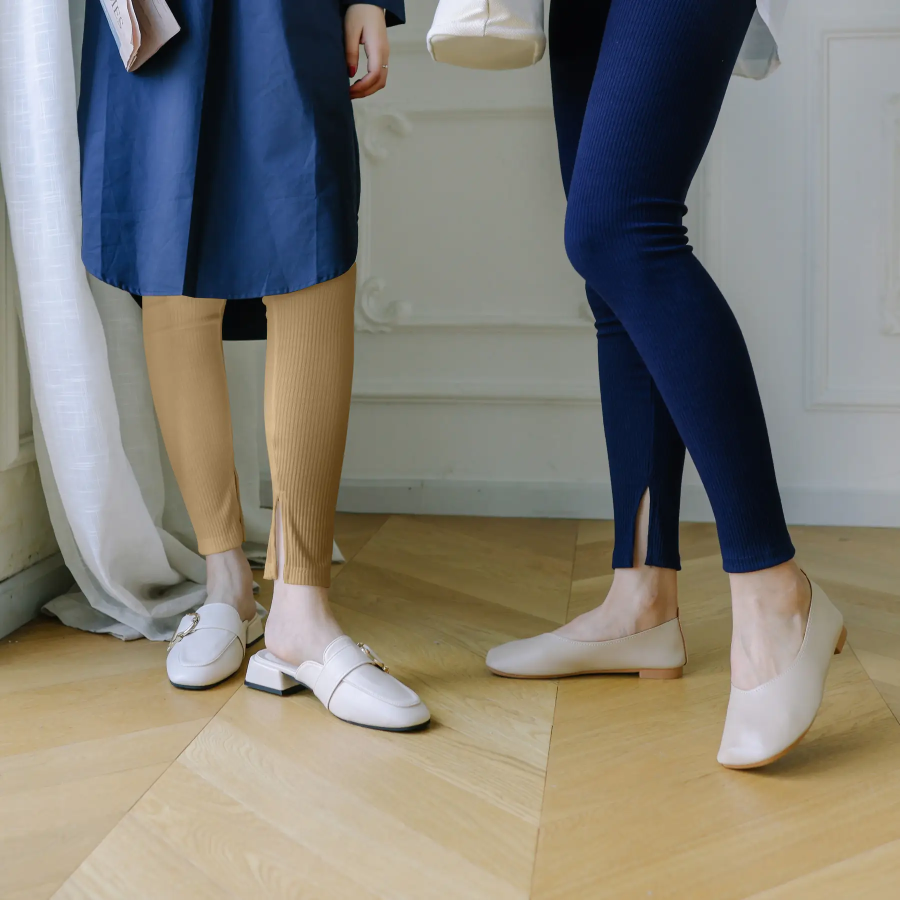 Women's Black Slim Fit Cotton Leggings All Season